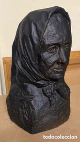 Arte: Escultura estuco yeso fino firmada De GONZALO Mujer mayor con pañuelo en la cabeza siglo XX